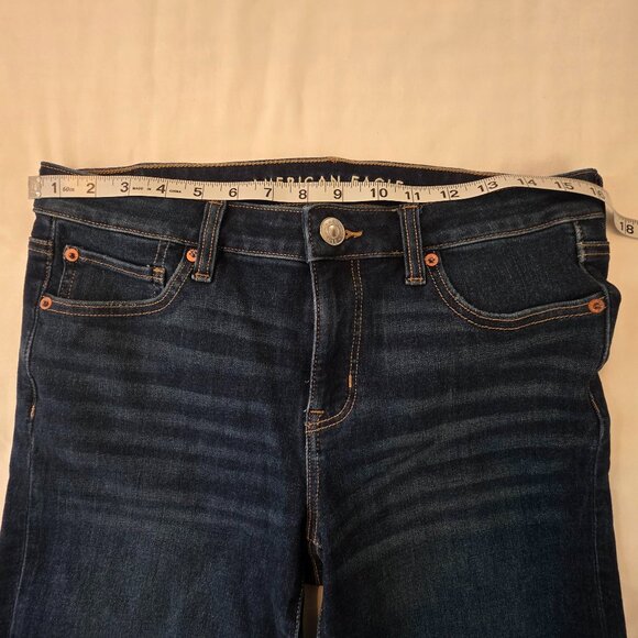 American Eagle "The Dream Short" Skinny Bermuda Women's Shorts, Size 10 - Picture 3 of 10